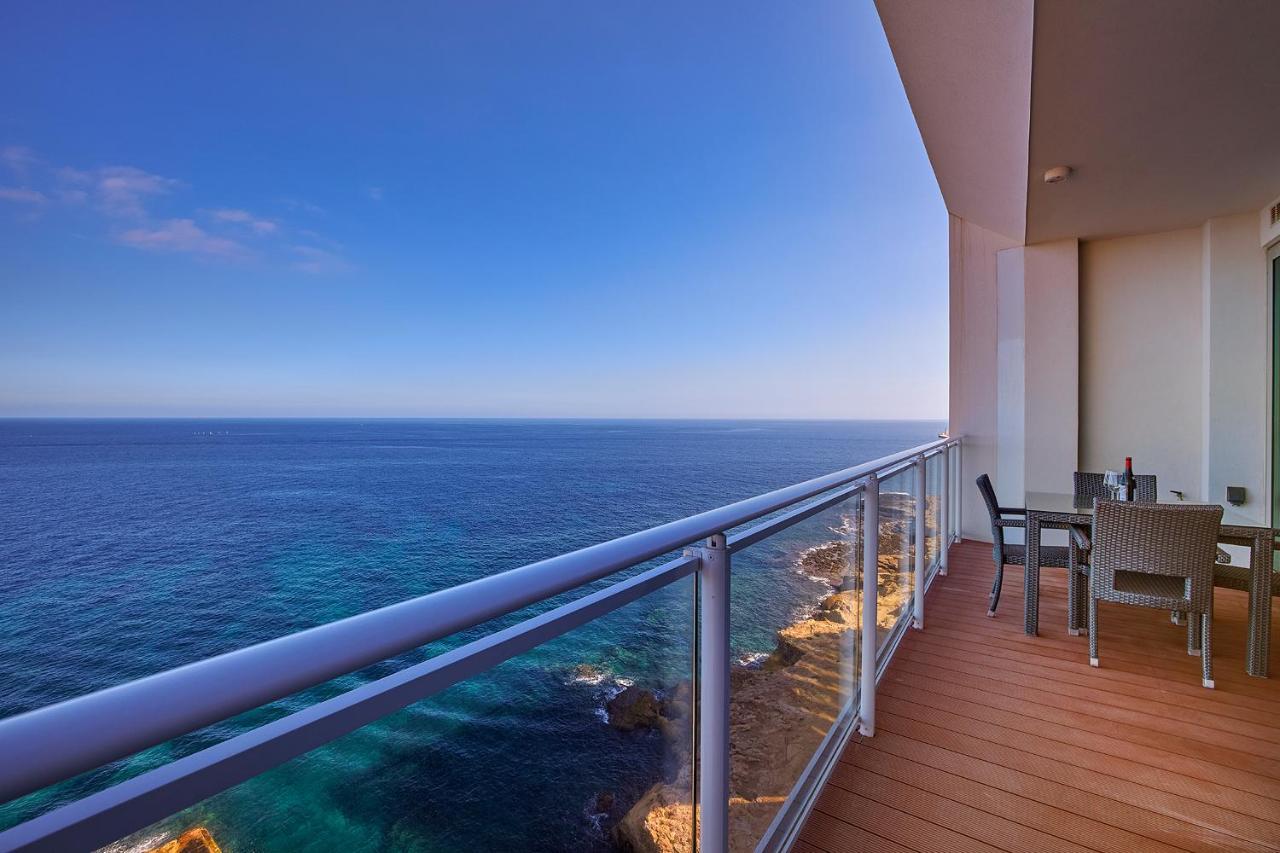 סליאמה Luxurious Apt With Ocean Views And Pool In Tigne Point מראה חיצוני תמונה